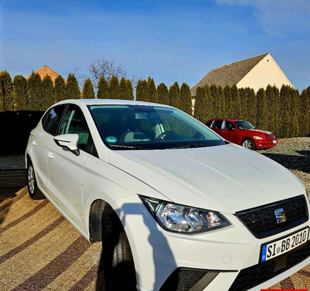 Seat Ibiza cena 45800 przebieg: 58800, rok produkcji 2020 z Szadek małe 742